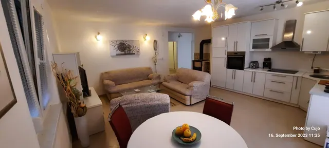 Zadar, Ražanac - predivna kuća od 220m2 na parceli od 477m2 prodaja