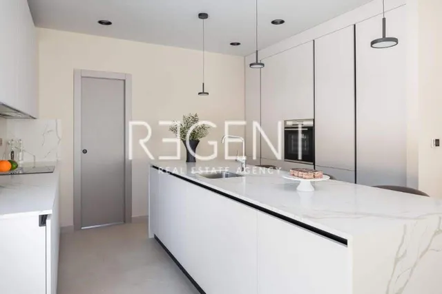 Trogir, Marina- luksuzna vila u mirnom okruženju, 6900m2