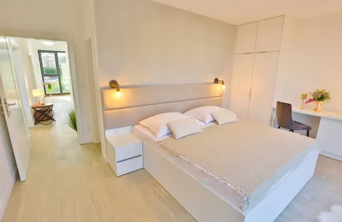 Split, Kučine - Luksuzna vila 700 m2