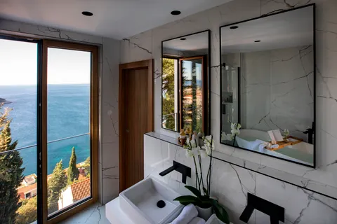 Dubrovnik - Impresivna vila s pogledom na more i grad Dubrovnik 500 m2