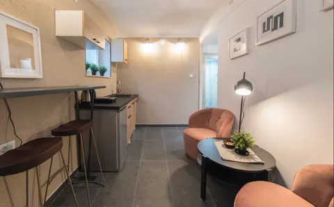 Zagreb, Cvjetni trg - Dvosoban stan 41 m2