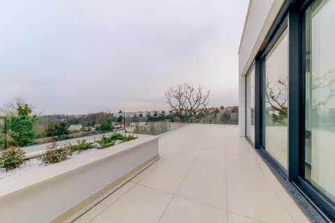 Zagreb, Tuškanac - Luksuzni penthouse 200m2 najam, novogradnja