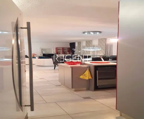 Vis – Prekrasna vila s pogledom na more 300 m2