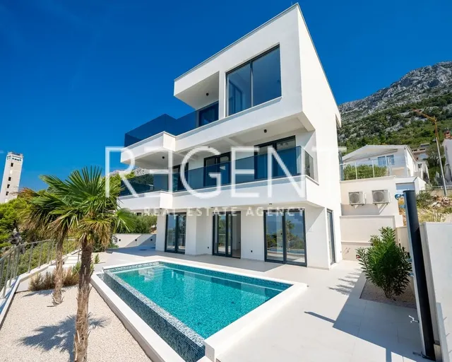 Makarska, Brela - Luksuzna vila s panoramskim pogledom na more 317 m2