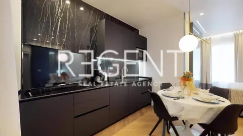 Split, Centar - Dioklecijanova Palača dva studio apartmana 65 m2
