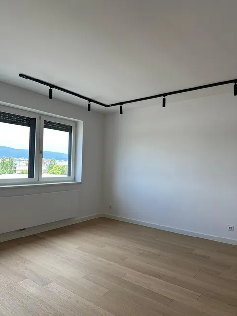 Zagreb, Darwinova – Četverosoban stan s garažom i loggiom, Novogradnja VMD