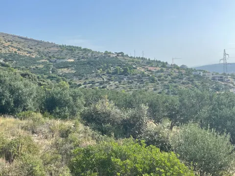 Trogir, Seget Vranjica - građevinsko zemljište 7400 m2