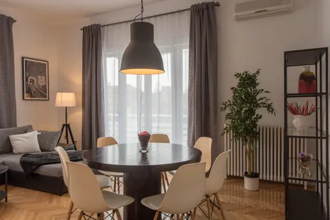 Zagreb, Draškovićeva- Luksuzan šesterosoban penthouse 218m2