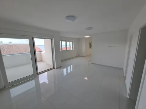Crikvenica - Četverosoban stan s dvije terase 123 m2, NOVOGRADNJA