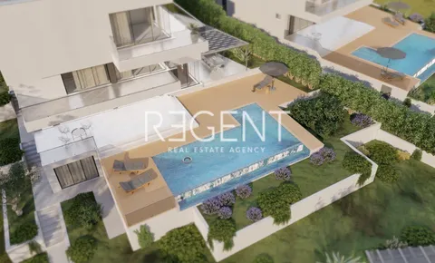 Šibenik, Rogoznica- Zemljište s projektom luksuzne vile 819m2