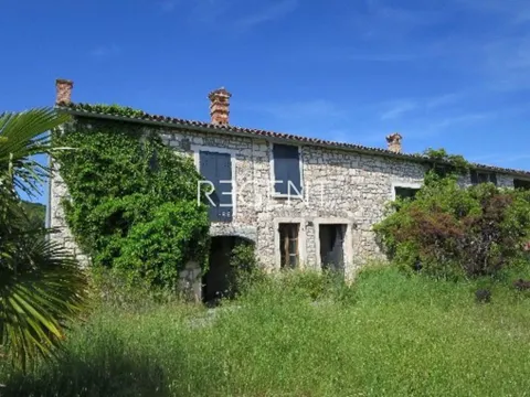 Istra, Rovinj – Raskošno imanje sa kamenom stancijom