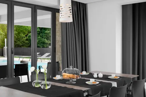 Istra, Ližnjan - luksuzna vila s privatnim bazenom 400m2