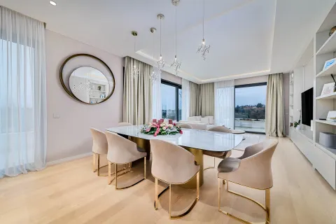 Zagreb, Tuškanac - Luksuzni penthouse 200m2 najam, novogradnja