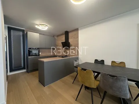 Zagreb, Petrova - Moderan trosoban stan 81 m2, najam