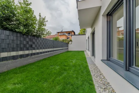 Zagreb, Trešnjevka – Niskoenergetski stan s obnovljivim izvorom energije 80 m2