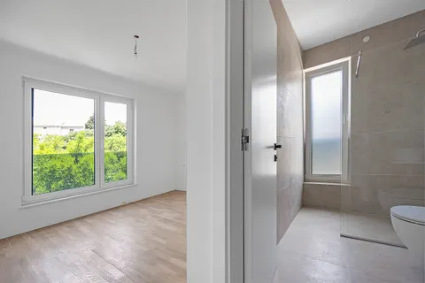 Istra, Tar - Ekskluzivan penthouse s krovnom terasom u novogradnji 130 m2