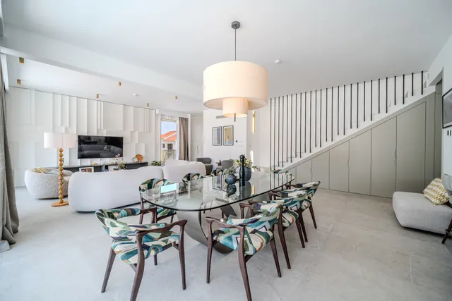 Brač, Sutivan - Predivna vila u blizini mora 274m2