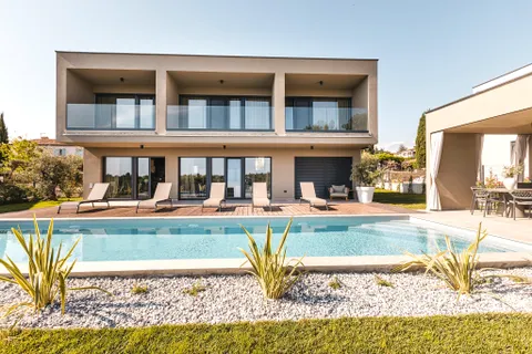 Istra, Vabriga – Moderna vila s bazenom u blizini mora