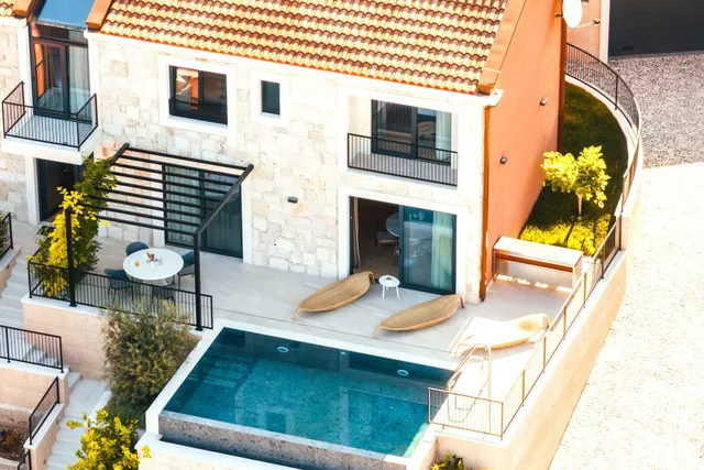 Dubrovnik, Slano – Moderna kamena kuća uz more