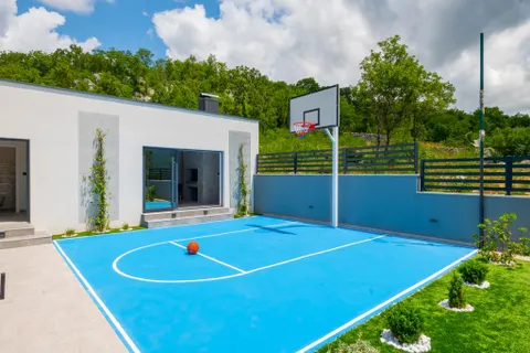 Makarska, Zagvozd - Luksuzna vila s bazenom 270 m2