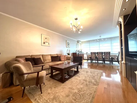 Zagreb, Dobri dol, Maksimir - Luksuzan četverosoban stan na vrhunskoj lokaciji 125 m2