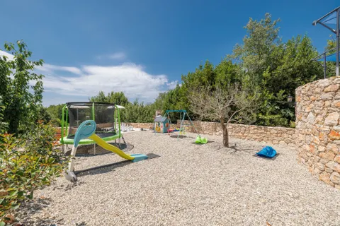 Krk - Luksuzna vila za najam 135 m2