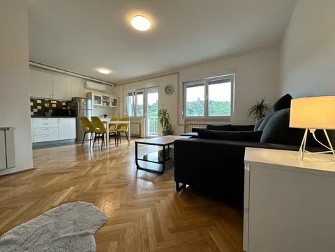 Zagreb, Mlinovi - Moderan trosoban stan 70 m2