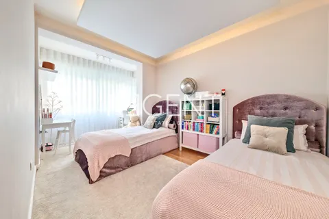 Zagreb, Šestinski vrh – Četverosoban stan 142 m2 na dvije etaže