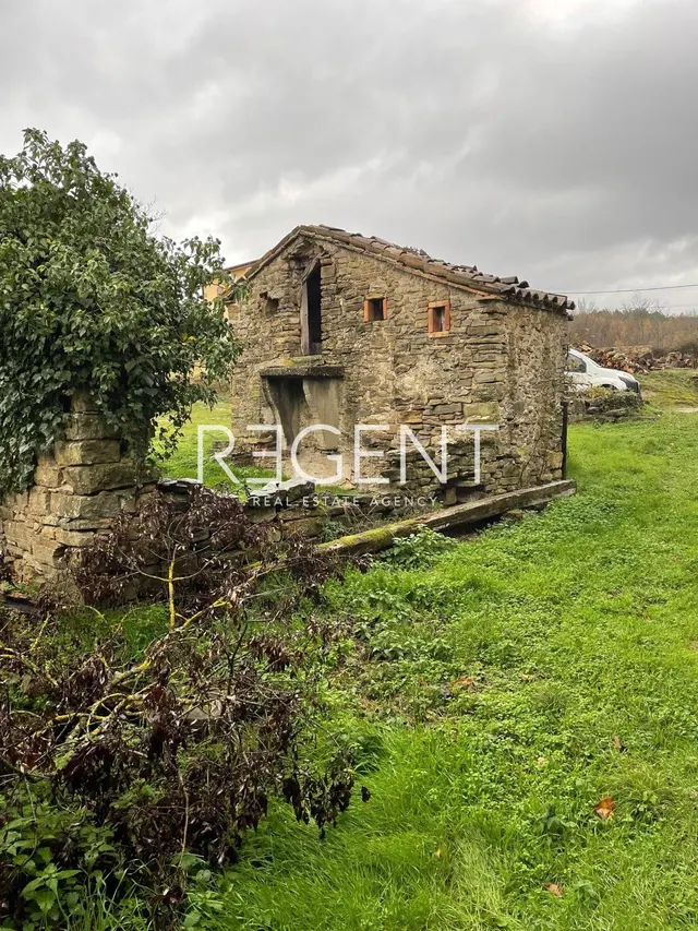 Istra, Kostrčani - Projekt, kamena stancija s mogućnošću renovacije i izgradnje kamene vile
