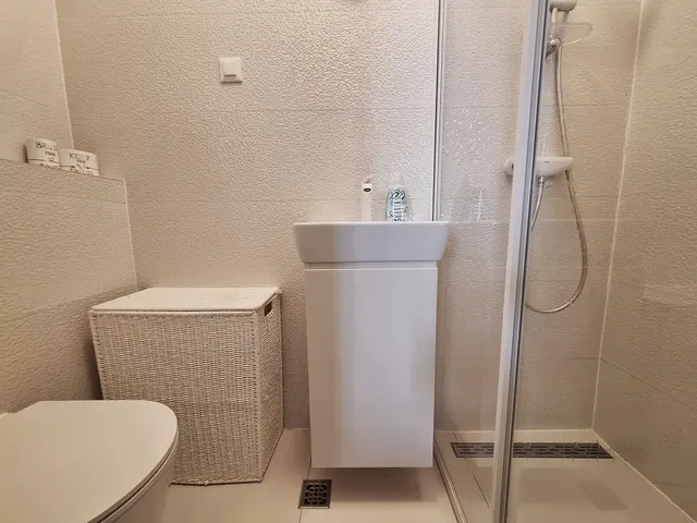 Split, Trstenik - Luksuzan stan na atraktivnoj lokaciji, 85m2 (zgrada Ore)