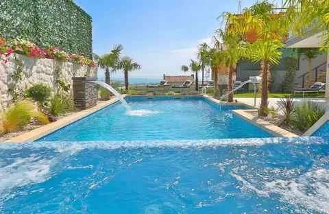 Split, Kučine - Luksuzna vila 700 m2
