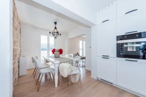 Brač, Milna - Moderna vila prvi red uz more, 264 m2