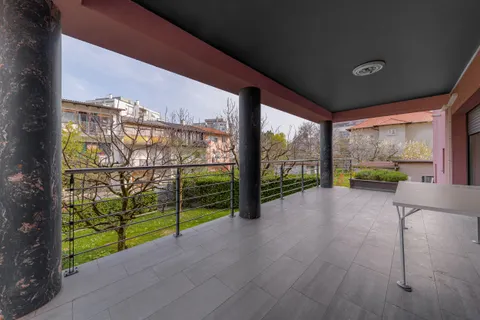 Zagreb, Lašćina - Obiteljska kuća na vrhunskoj lokaciji 440 m2