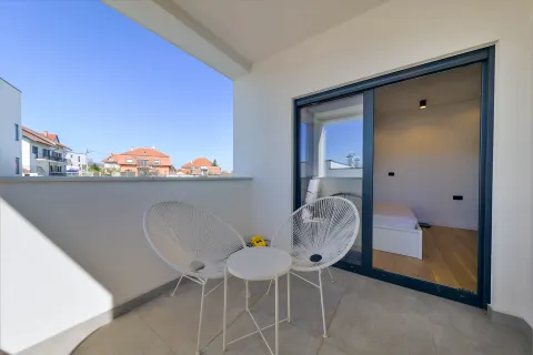 Zagreb, Remete: Luksuzni penthouse 105m2 za najam