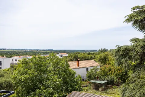 Istra, Tar - Ekskluzivan penthouse s krovnom terasom u novogradnji 130 m2