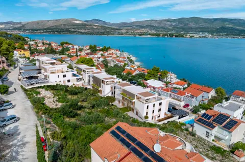 Trogir, Čiovo - Studio apartman u luksuznom apartmanskom naselju u blizini mora 30 m2