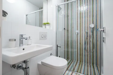 Split, Dragovode - Luksuzan penthouse s terasom i pogledom na more 103 m2