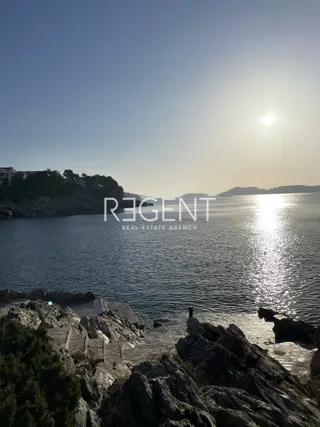 Korčula, Blato - građevinsko zemljište prvi red uz more 12,294 m2
