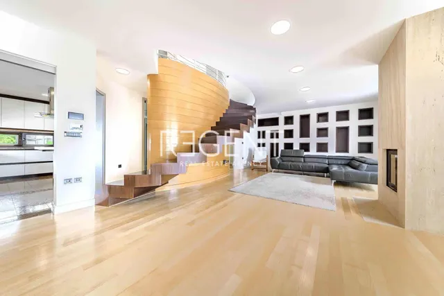 Zagreb, Lašćina - Prekrasna vila 310 m2, najam