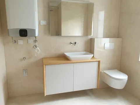 Crikvenica - Trosoban stan u urbanoj vili sa panoramskim pogledom 69 m2