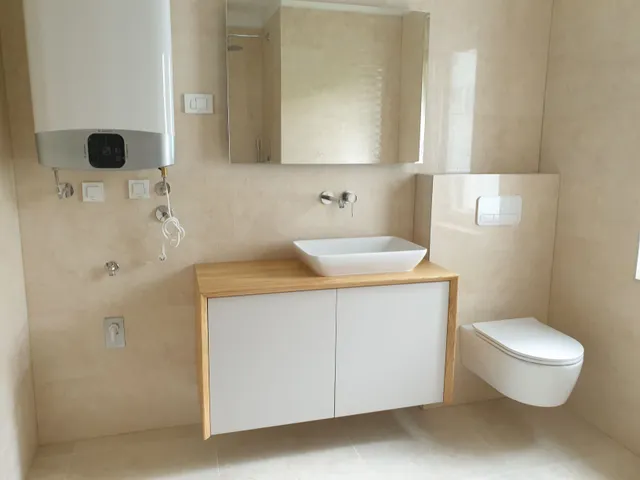 Crikvenica - Trosoban stan u urbanoj vili sa panoramskim pogledom 69 m2