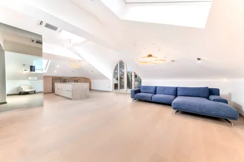 Zagreb, Britanski Trg - Luksuzan četverosoban stan 166 m2
