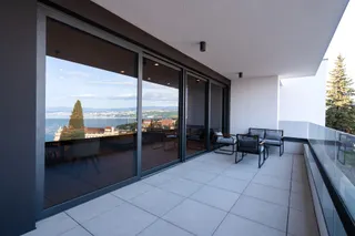 Opatija – Moderan trosoban stan s pogledom na more 134,8 m2
