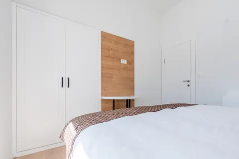Brač, Milna - Moderna vila prvi red uz more, 264 m2