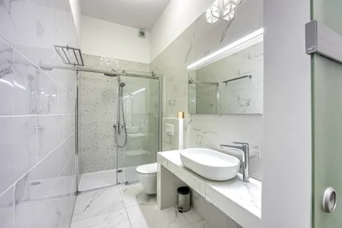 Crikvenica, Centar - Moderan trosoban stan na vrhunskoj lokaciji 110 m2