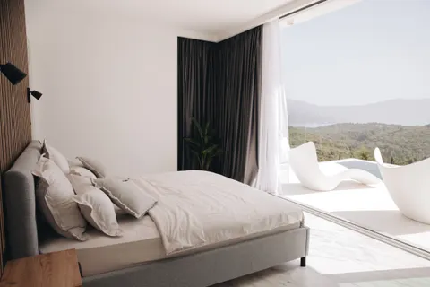 Korčula, Žrnovo - Luksuzna obiteljska vila s prekrasnim pogledom 360 m2