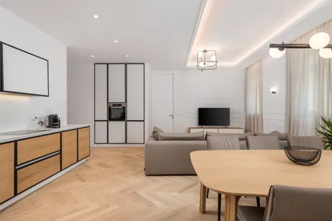 Opatija, Centar - Luksuzan stan u vili na jedinstvenoj lokaciji, 91 m2