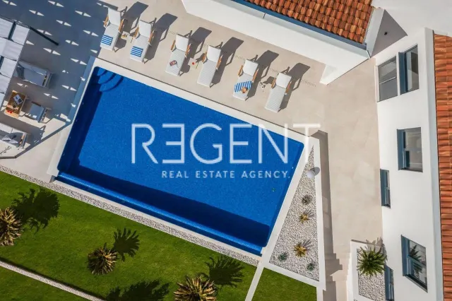 Trogir, Marina- luksuzna vila u mirnom okruženju, 6900m2