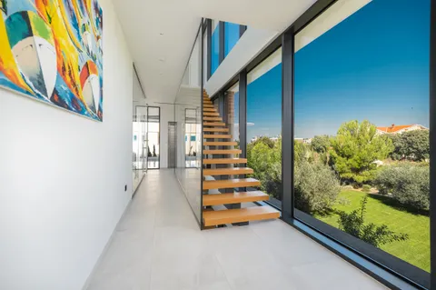 Zadar, Sukošan – Prestižna luksuzna vila 585 m2