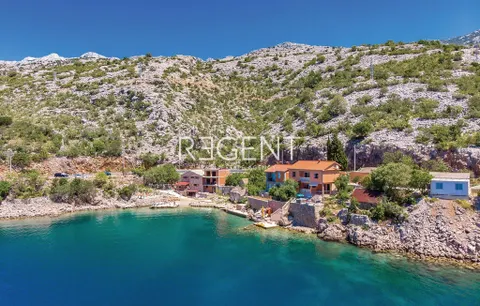 Zadar, Karlobag - Ekskluzivna kuća prvi red uz more
